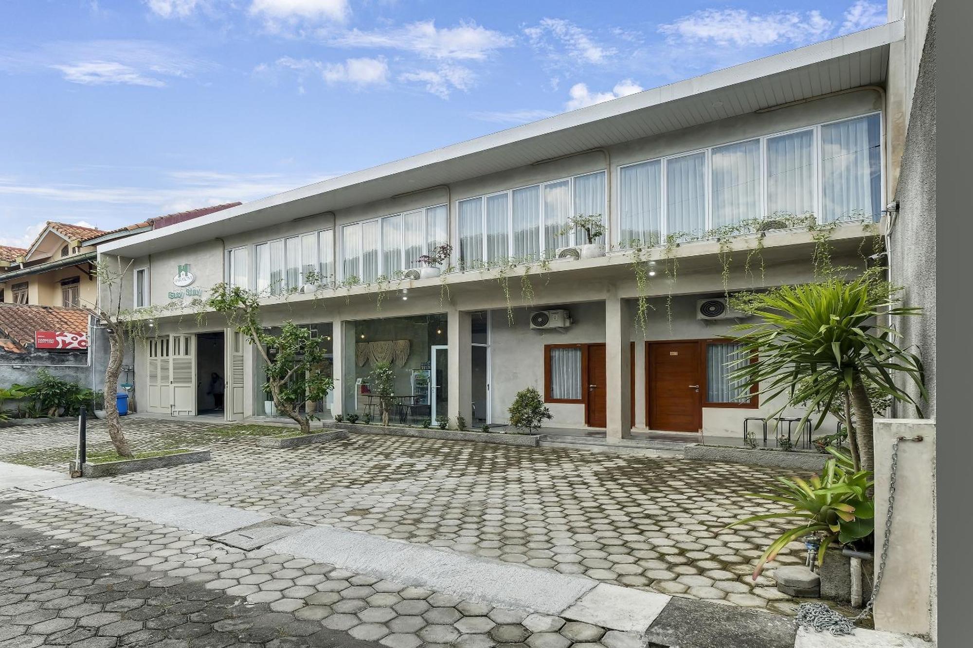 Super Oyo Capital O 90983 Harmony Easy Stay Maguwo Экстерьер фото